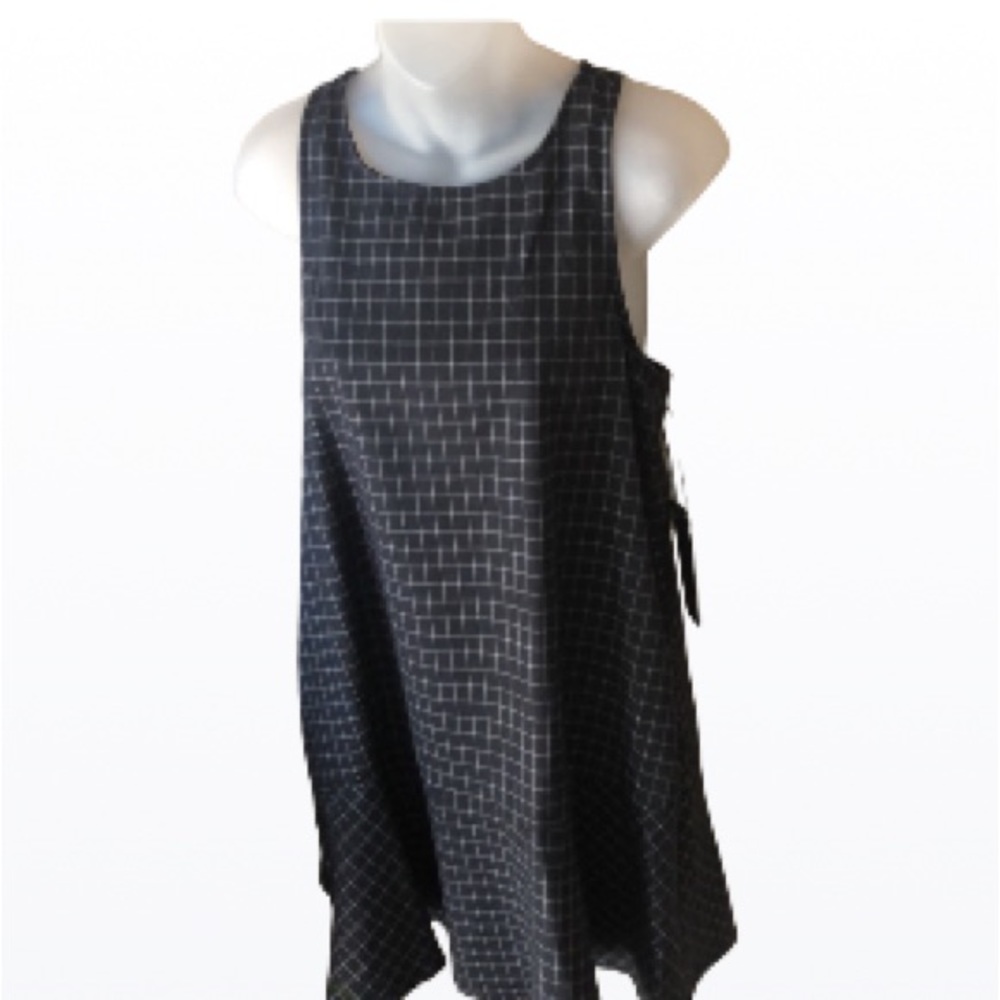 Blush Noir black and white jumper dress NWT size small